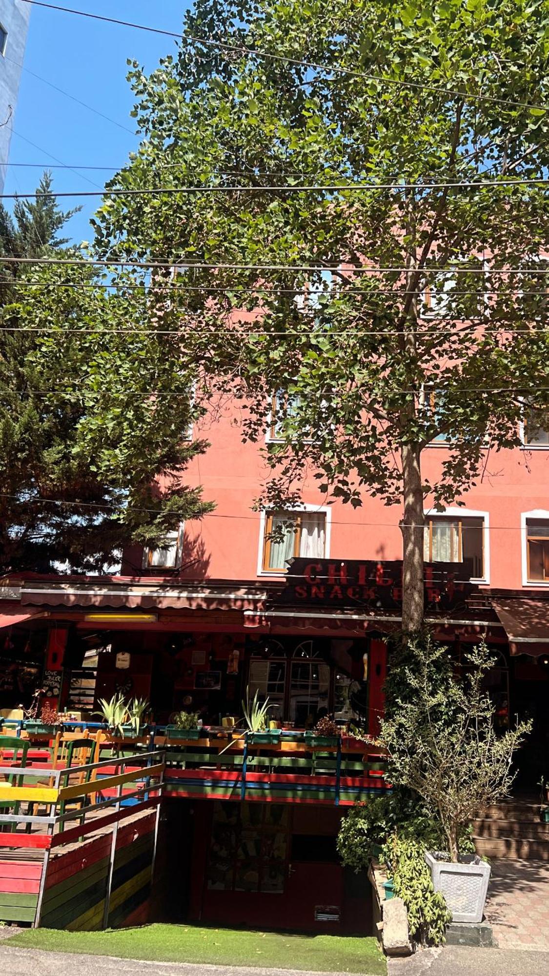 Hostel Chilli Tirana Extérieur photo